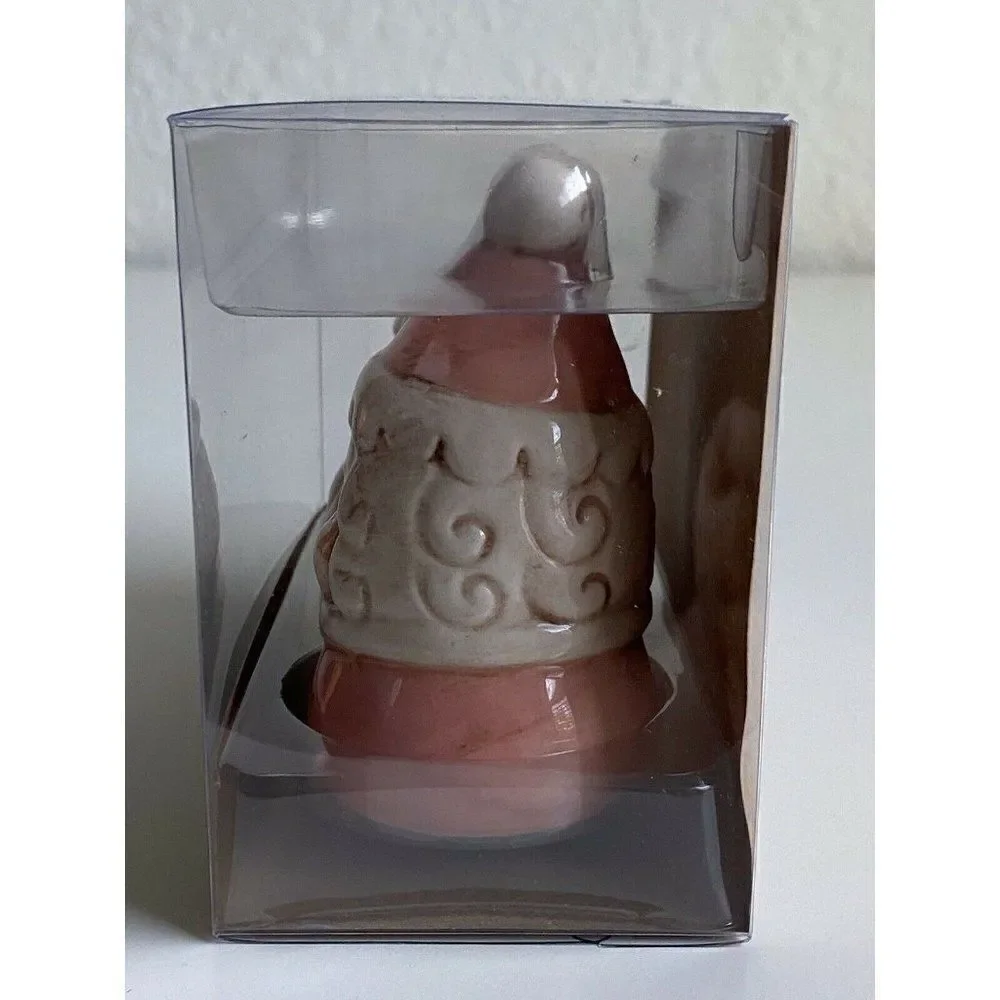 Johanna Parker Design Christmas  Mr & Mrs. Claus Santa Salt & Pepper Shakers New